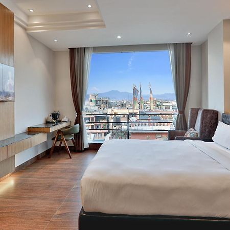 Lakhey Hotel Катманду Экстерьер фото