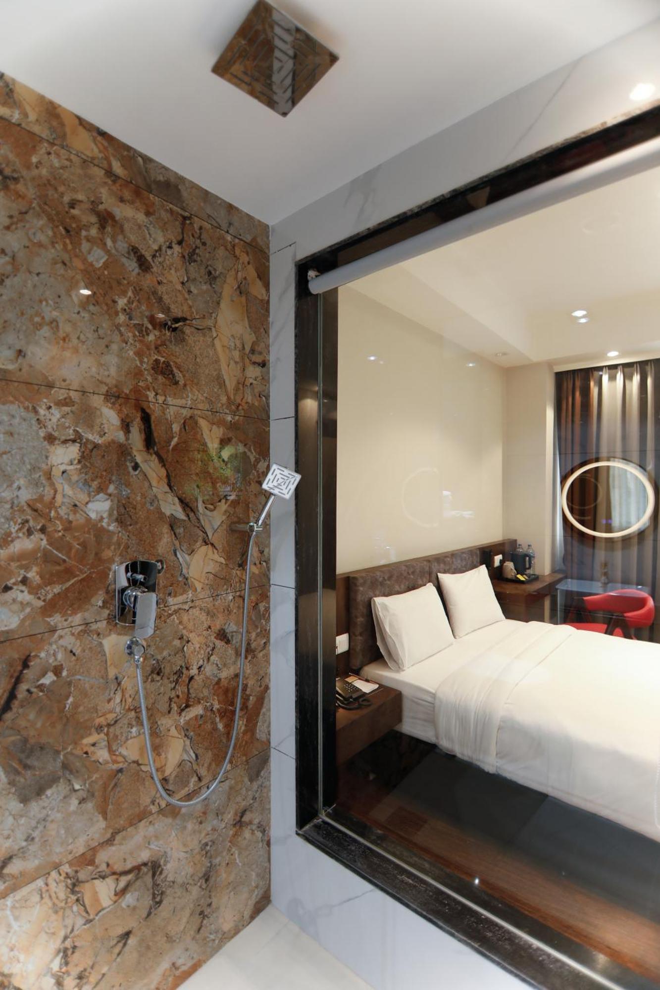 Lakhey Hotel Катманду Экстерьер фото